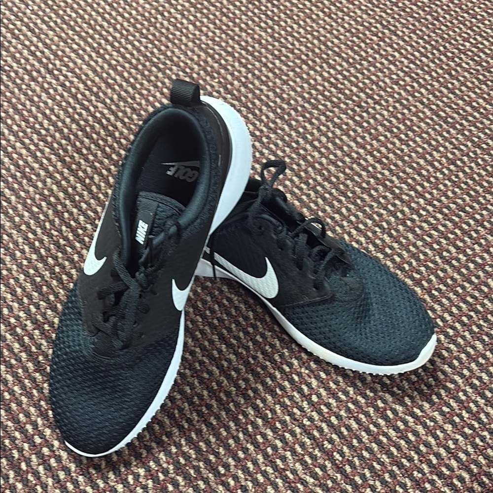 Nike Black Mesh Golf Shoes